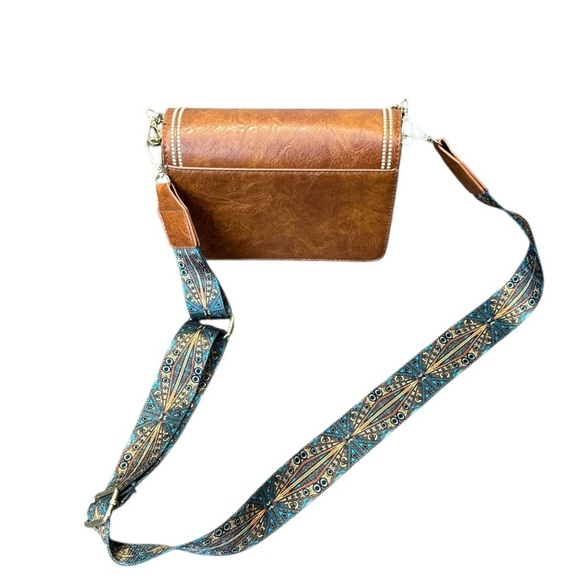 Shantel Katie Paris Brown Crossbody Bag, Guiter Strap Crossbody Chain, NWOT - Picture 2 of 5